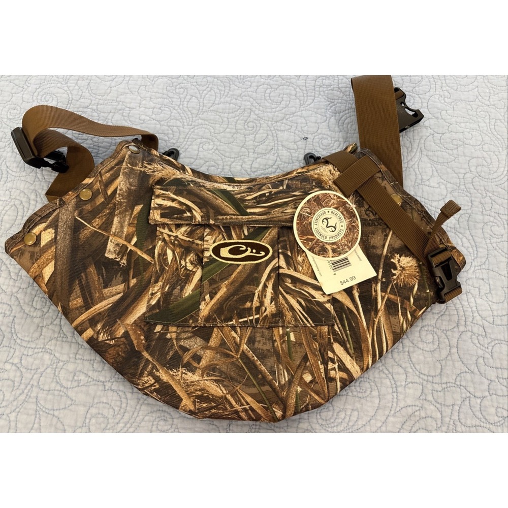 Drake NWT  On The Way Hand warmer Realtree